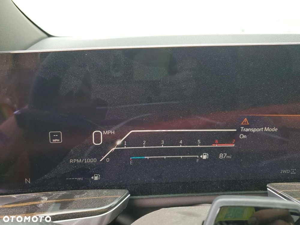 Cadillac Escalade - 5