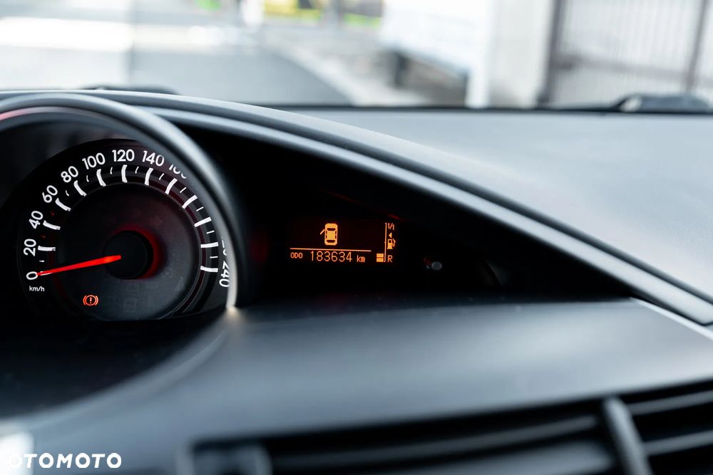 Toyota Verso 1.8 7-Sitzer Executive - 21