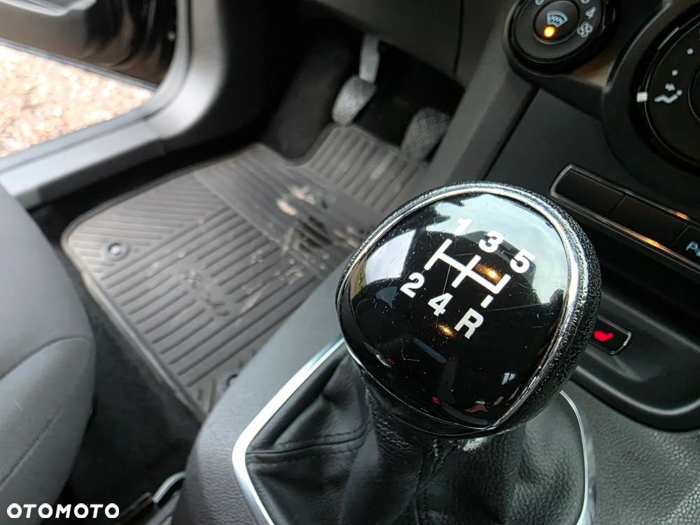 Ford Fiesta 1.0 Start-Stop Titanium - 21