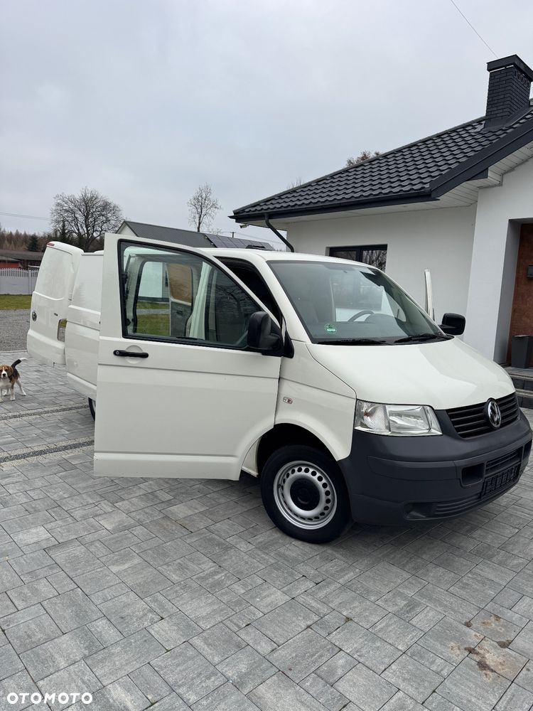 Volkswagen Transporter - 18