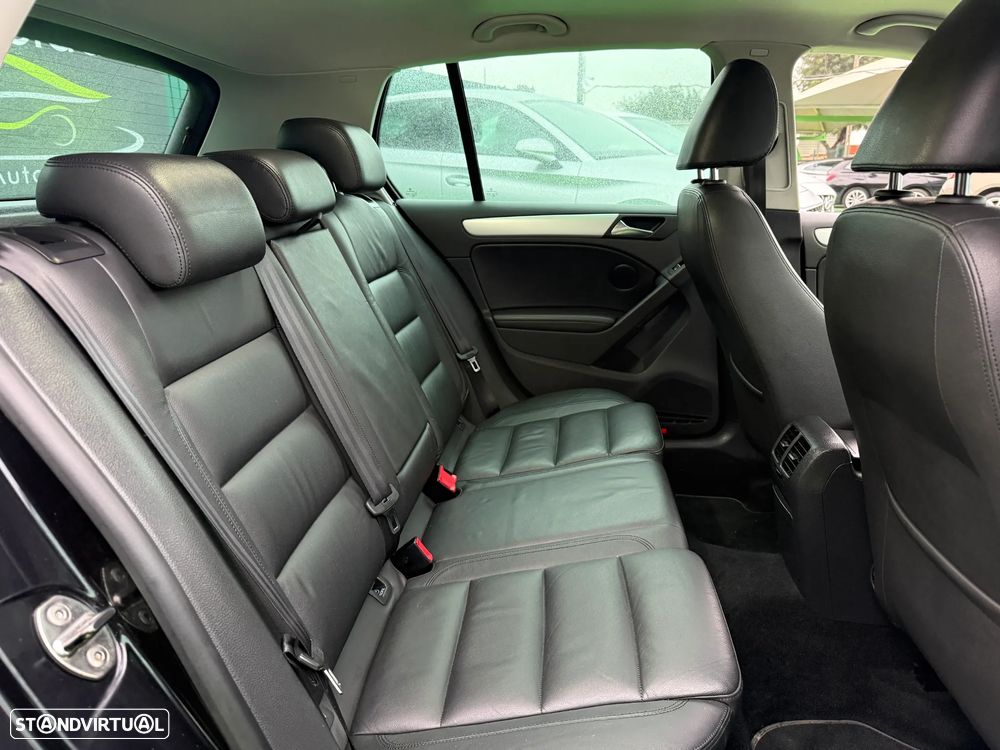 VW Golf 2.0 TDI Highline DSG - 17