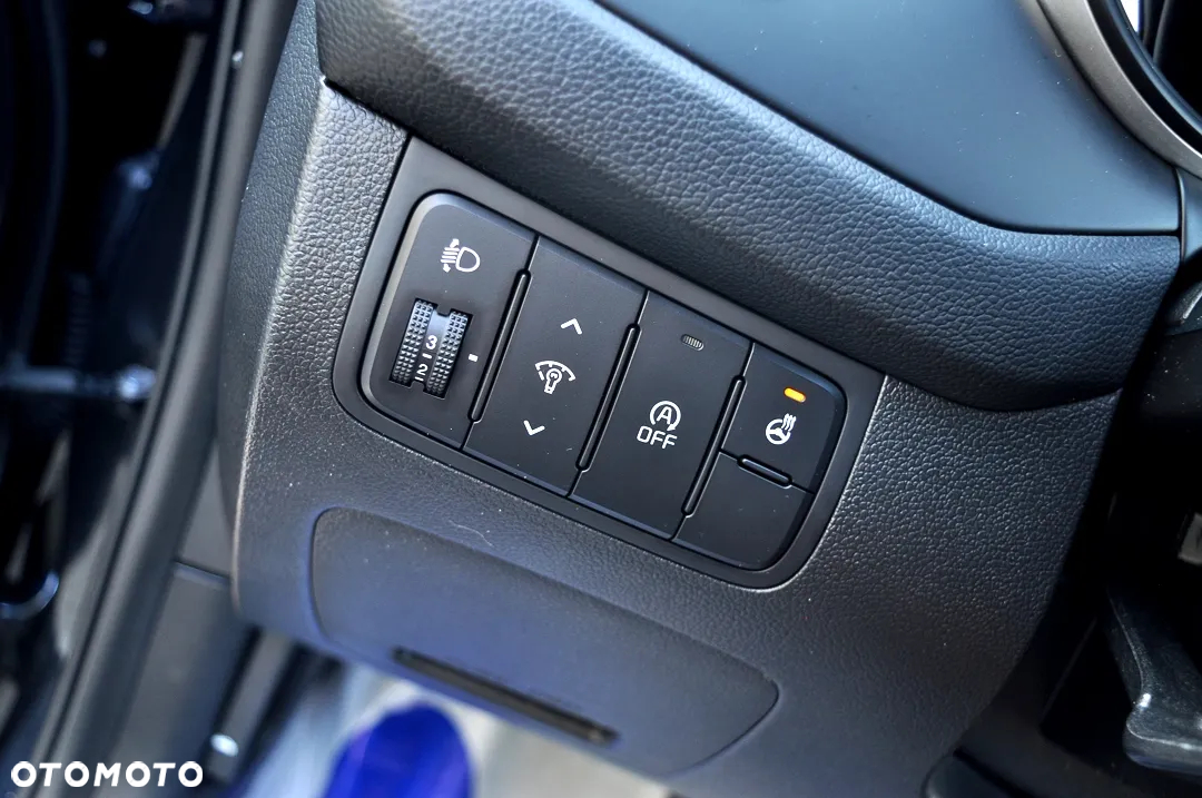 Kia Ceed 1.4 L Business Line Plus - 24