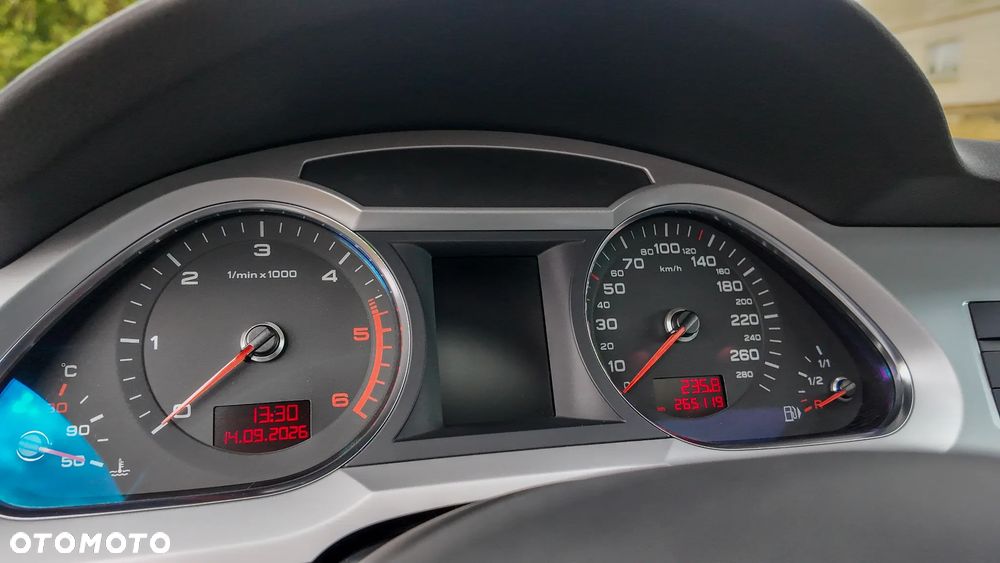 Audi A6 Avant 3.0 TDI Quattro Tiptronic - 10