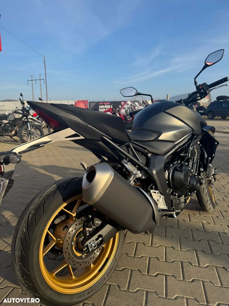 Honda CB 1000 Hornet - 3