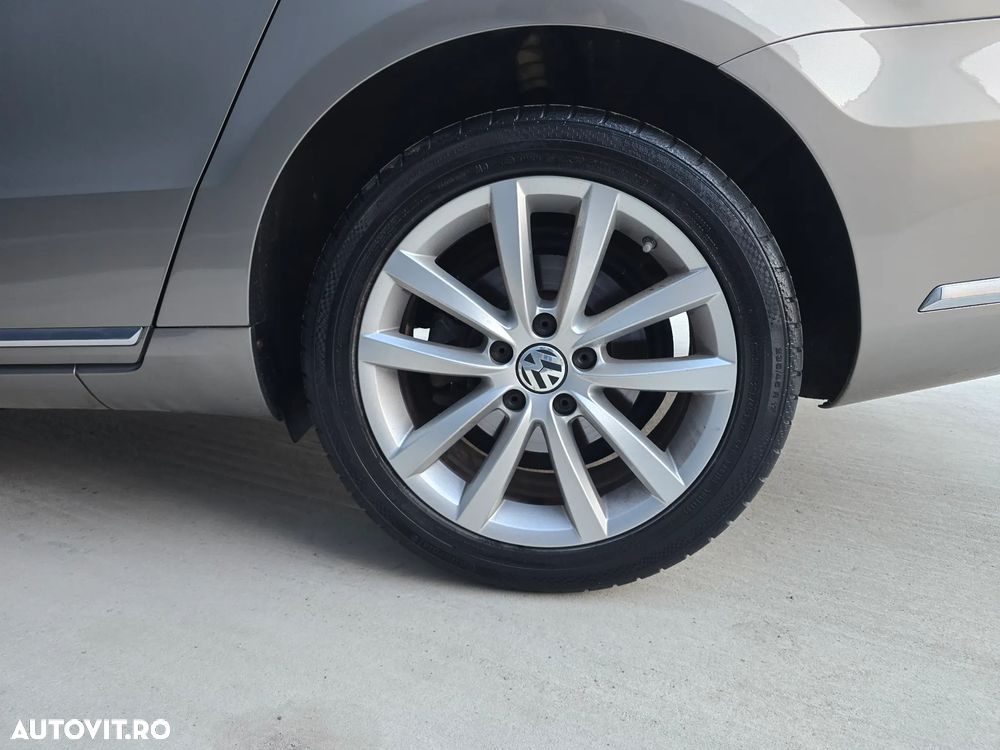 Volkswagen Passat 2.0 Blue TDI DPF Highline - 15
