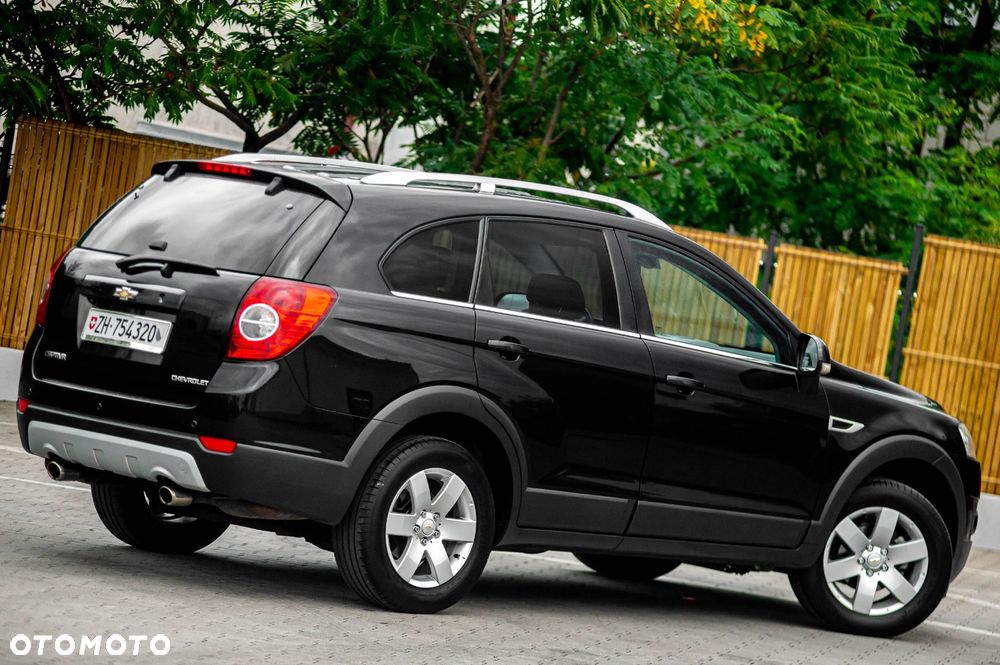 Chevrolet Captiva - 11