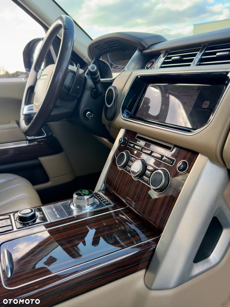Land Rover Range Rover 4.4SD V8 LWB Vogue - 22