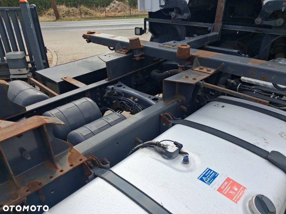 Scania R 400 6x2 PDE Z ADBLUE DO ZABUDOWY - 6