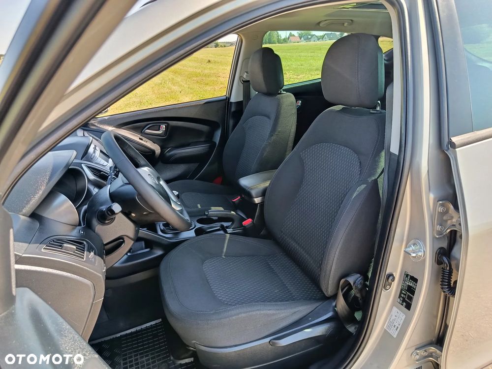 Hyundai ix35 2.0 4WD Premium - 10