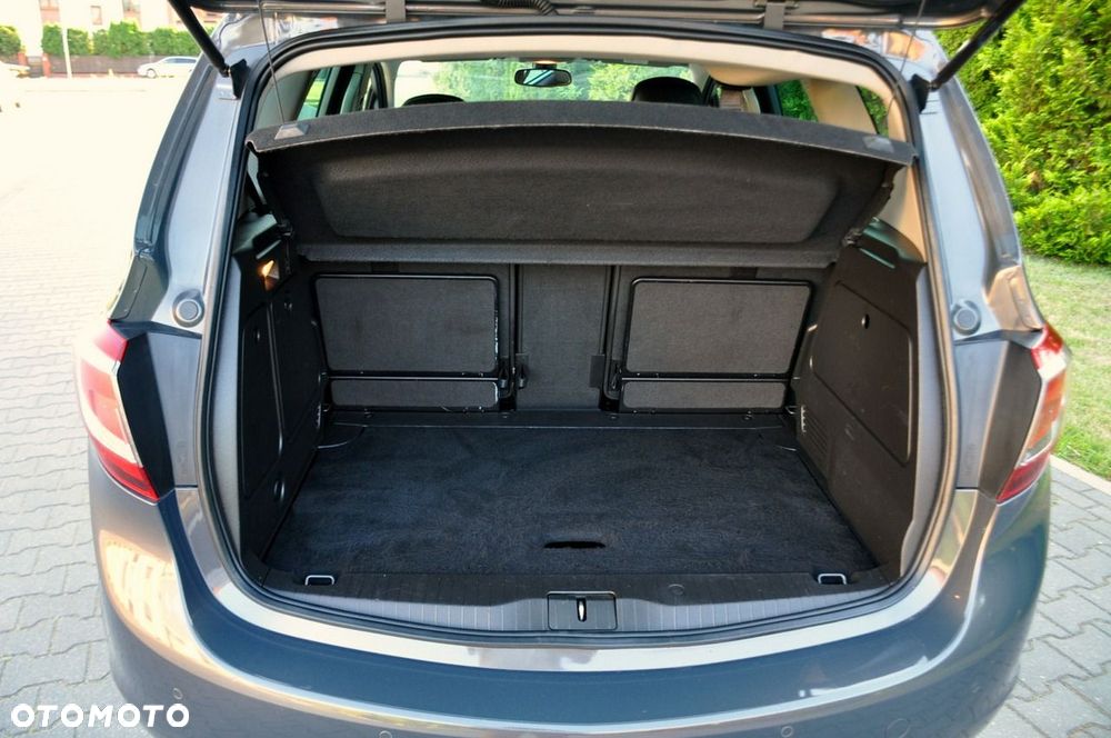 Opel Meriva - 37
