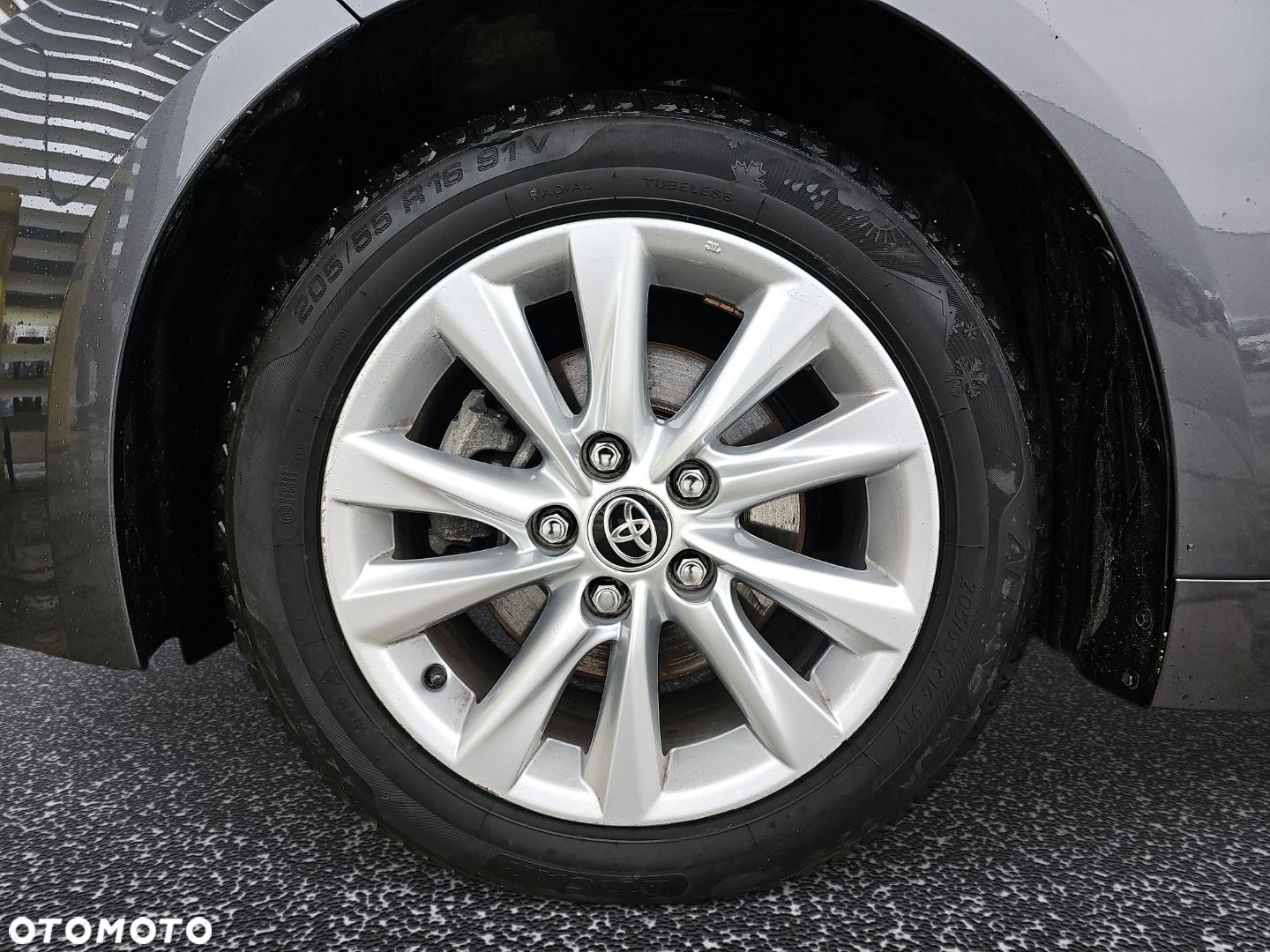 Toyota Corolla - 27