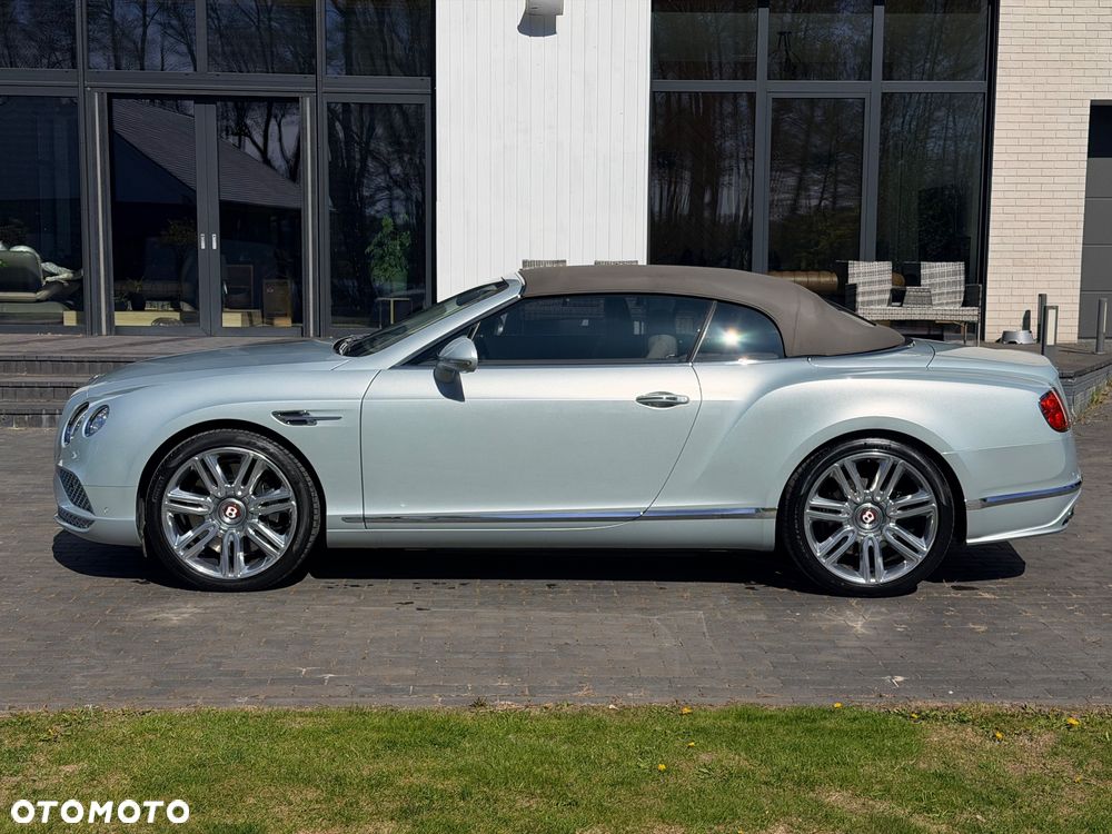 Bentley Continental GT V8 Convertible - 8