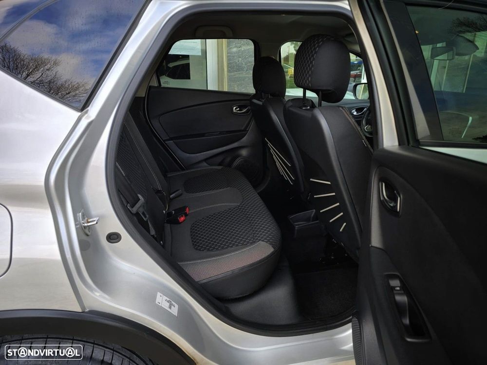 Renault Captur 0.9 TCE Exclusive - 8
