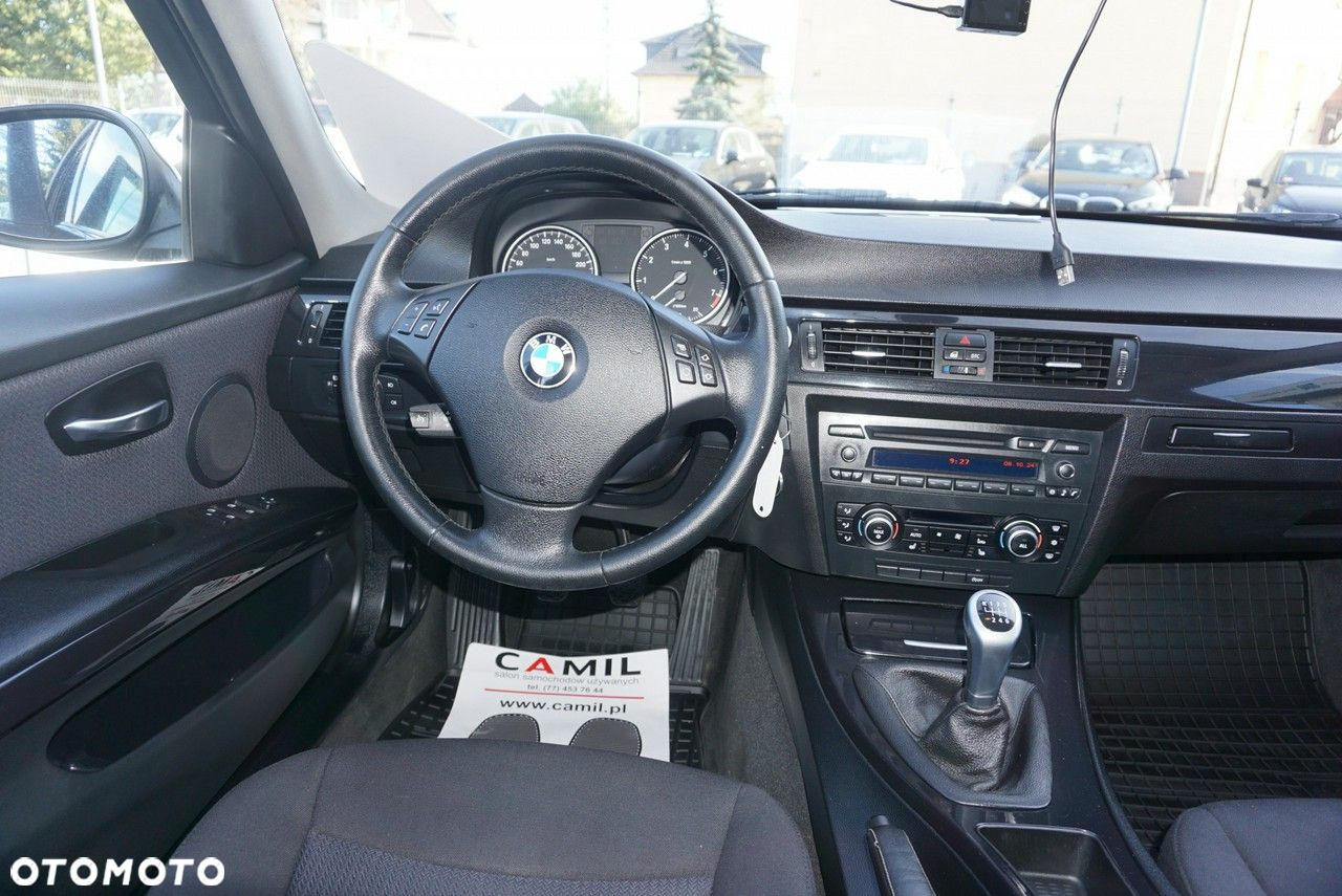 BMW Seria 3 - 14