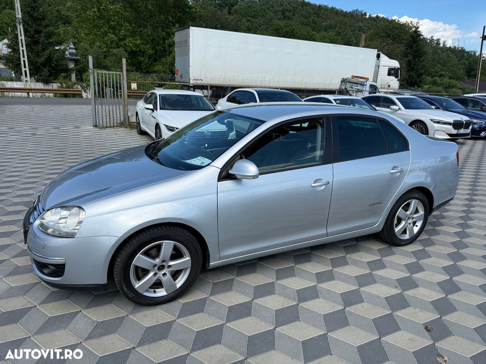 Volkswagen Jetta 1.4 TSI Highline - 3