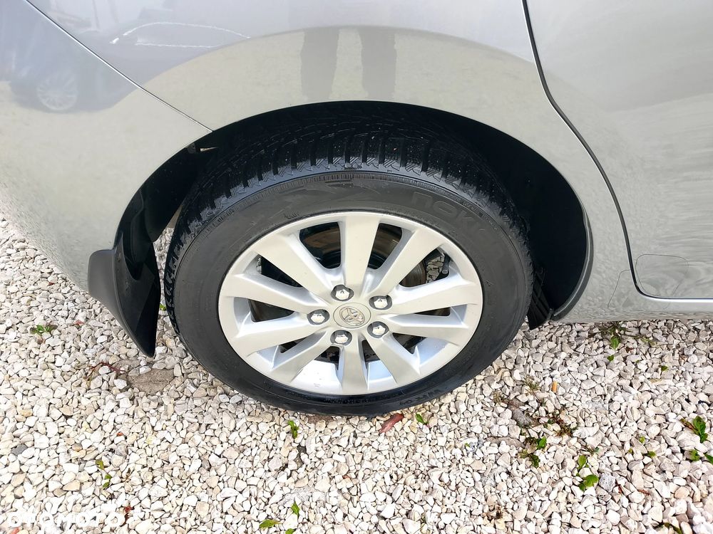 Toyota Auris 1.6 VVT-i Prestige - 22