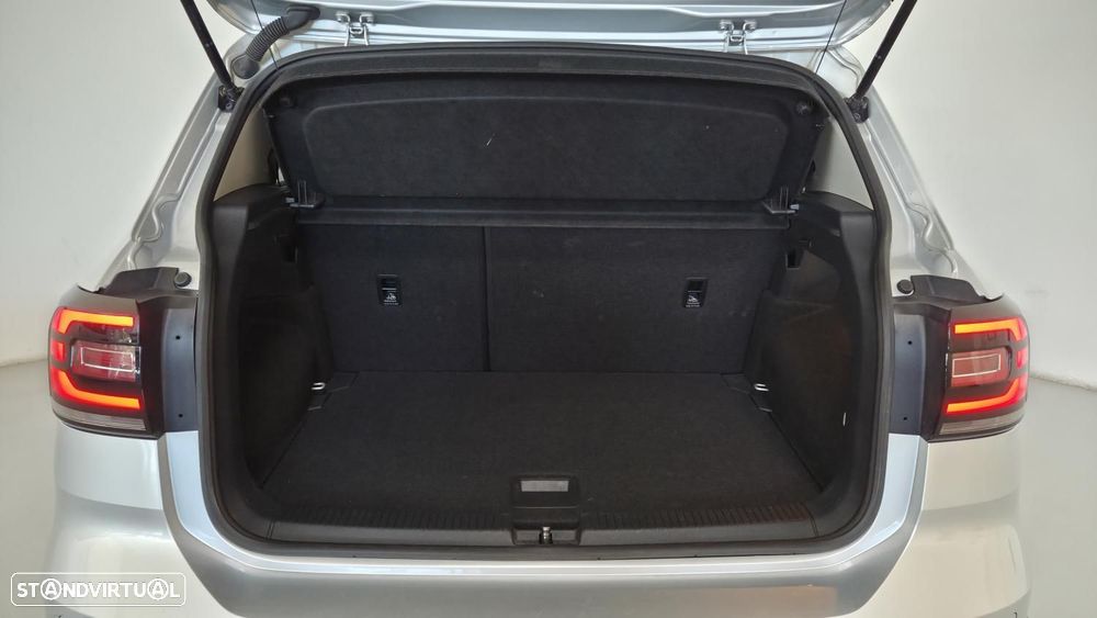 VW T-Cross 1.0 TSI Life - 17