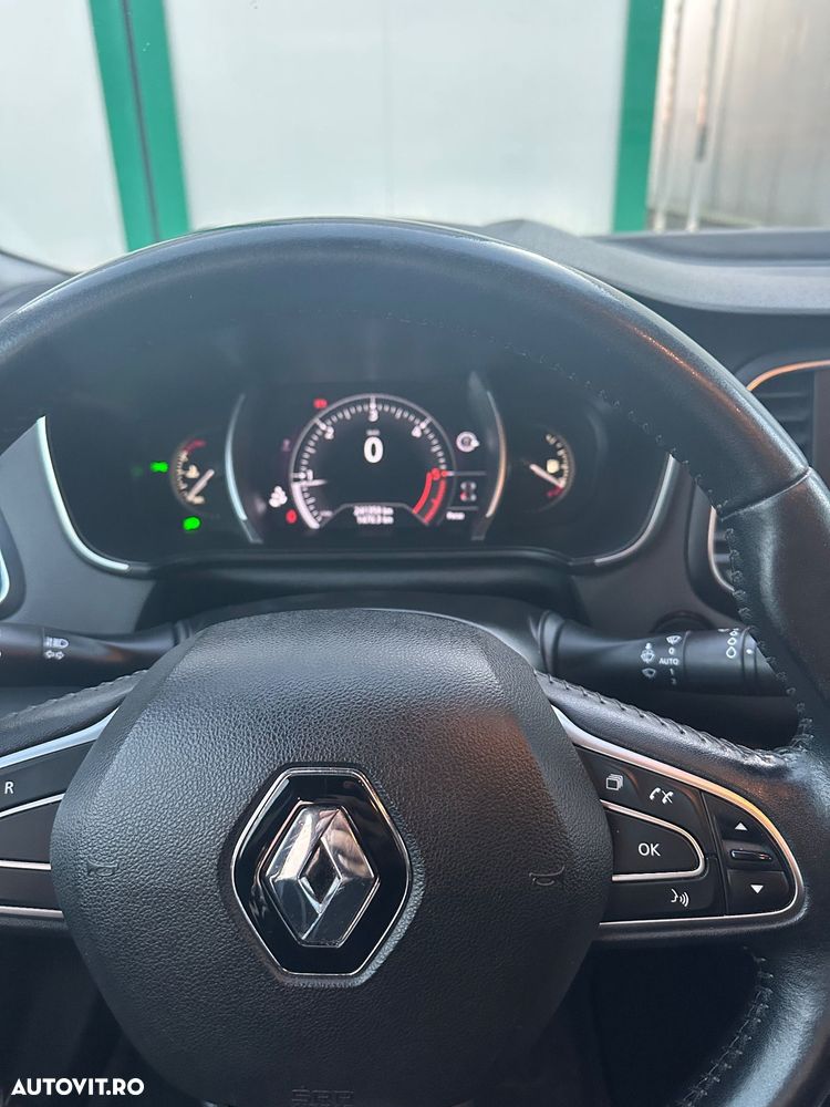 Renault Megane - 7