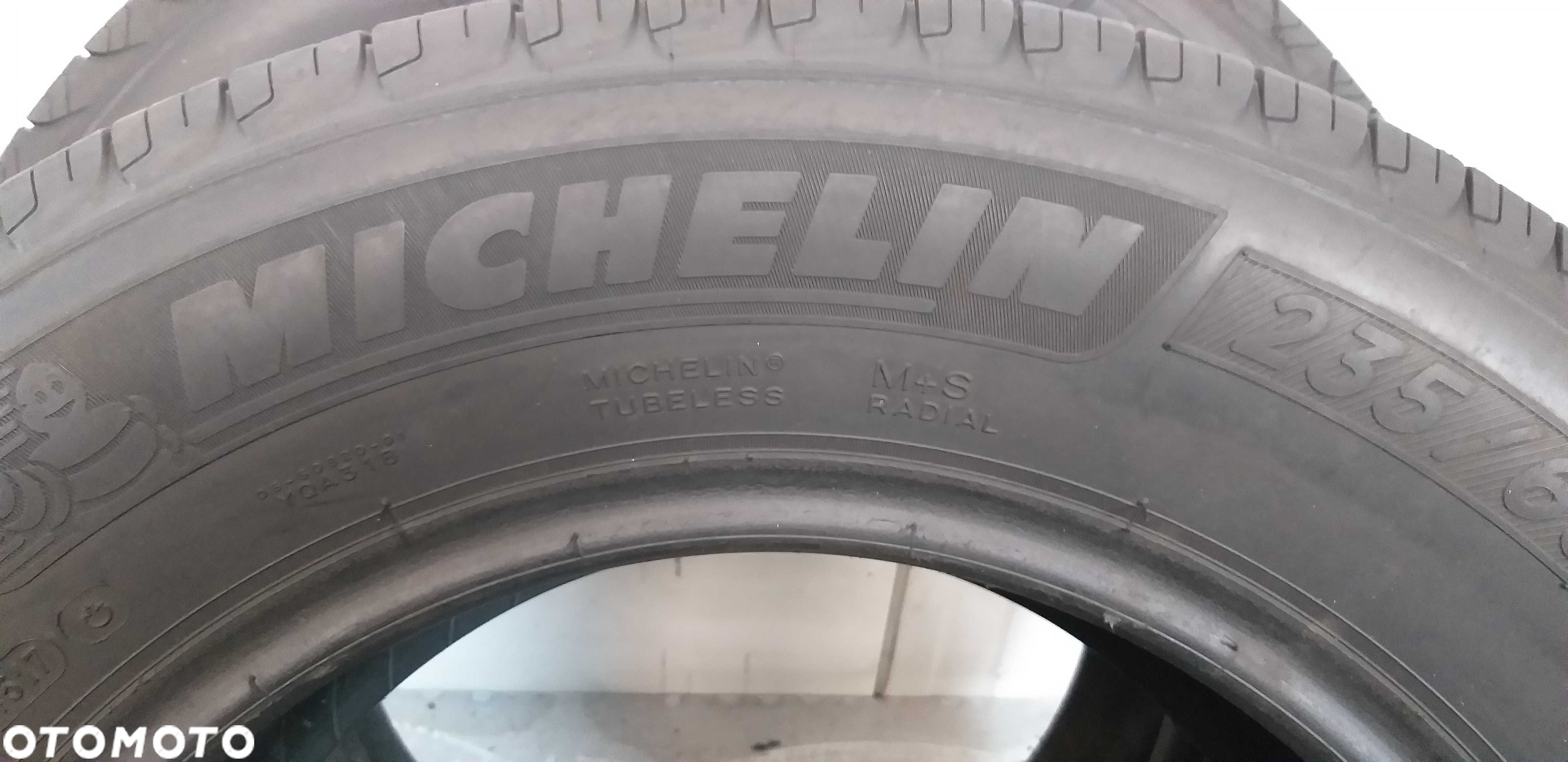 P526480M Para 235/65R16 108H Michelin Defender dot.4517 całoroczne - 8