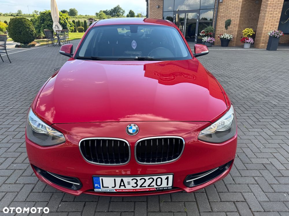 BMW Seria 1 116d Sport Line - 9