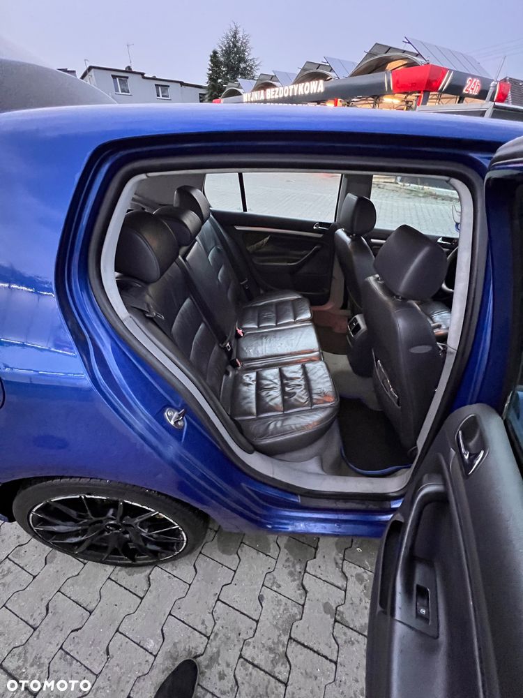 Volkswagen Golf 2.0 TDI DPF GT - 12