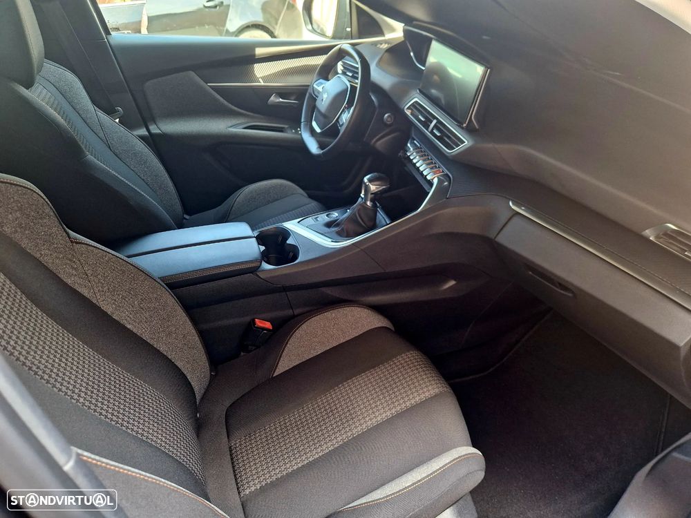Peugeot 3008 1.5 BlueHDi Active Pack - 23