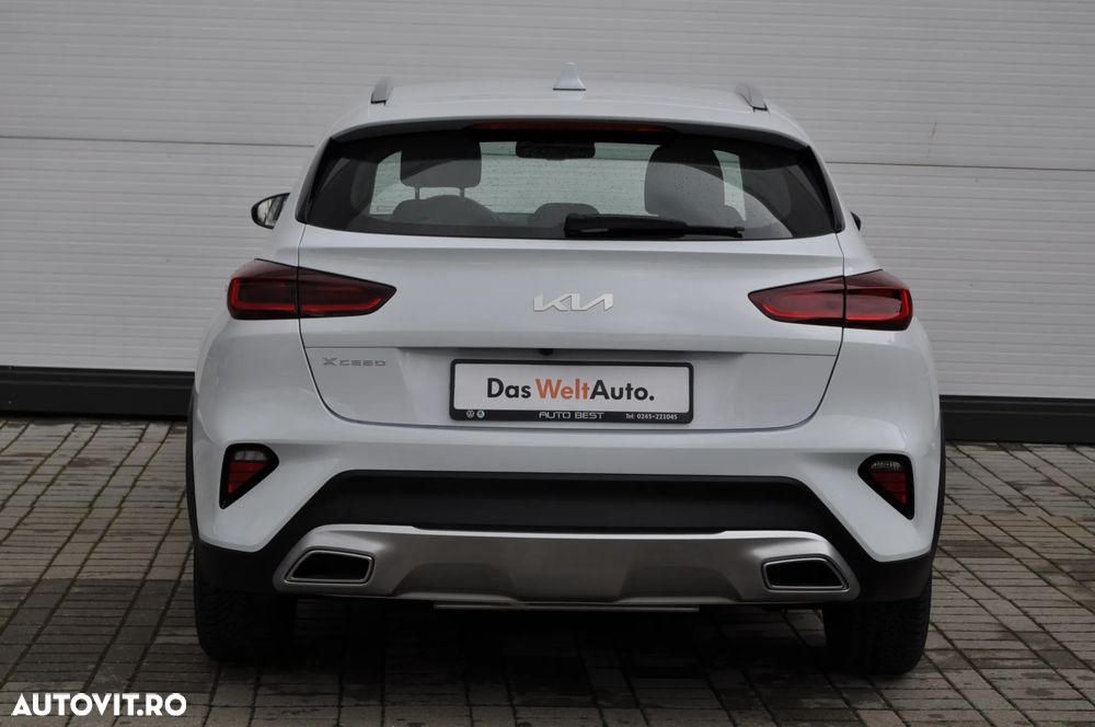 Kia XCeed 1.6 GDI 6DCT PHEV Vision - 8