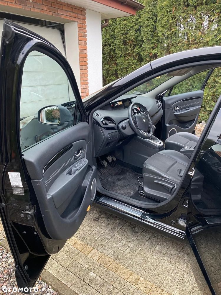 Renault Scenic - 2