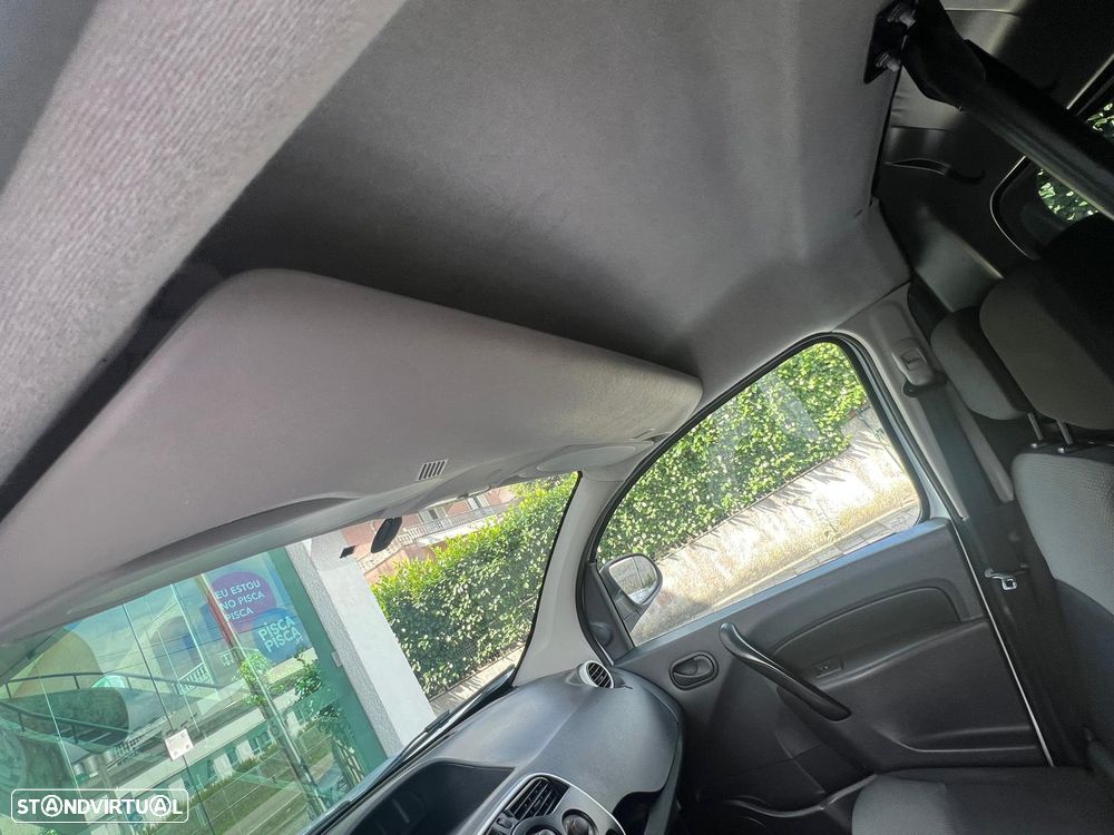 Renault 1.5 DCI Business 3 Lugares - 12