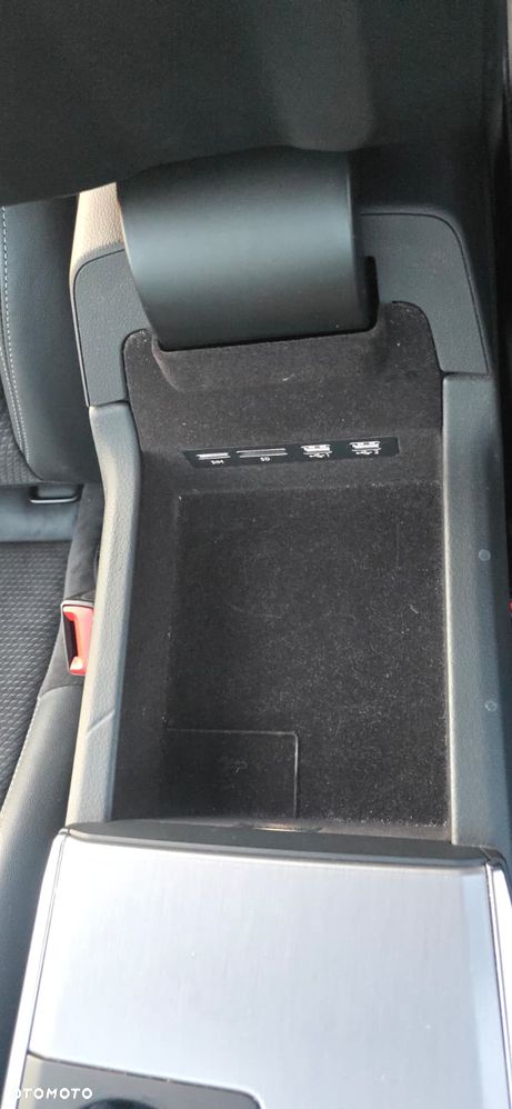 Audi A6 Avant 40 TDI S tronic - 26