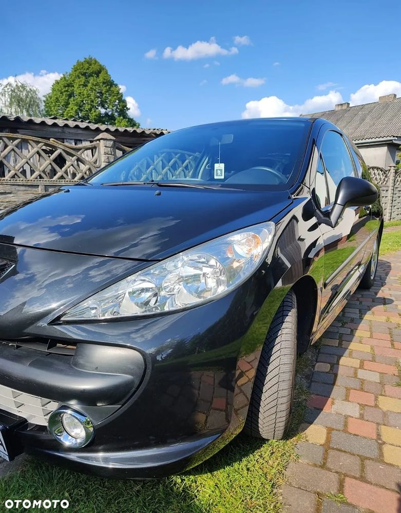 Peugeot 207 - 4