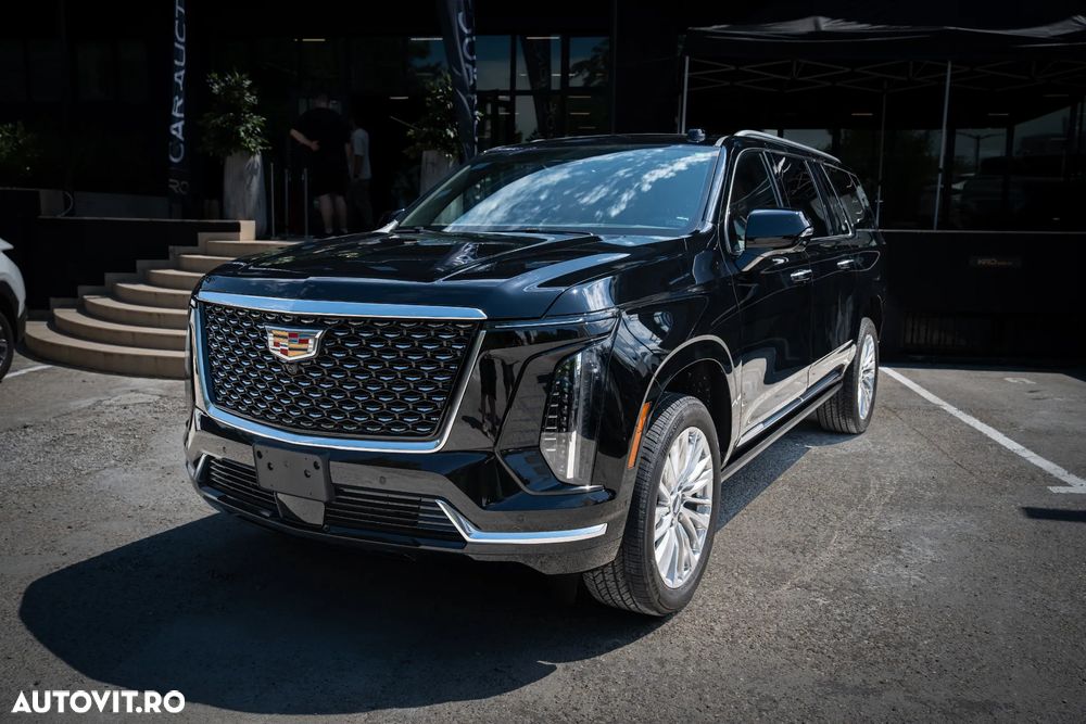 Cadillac Escalade - 2