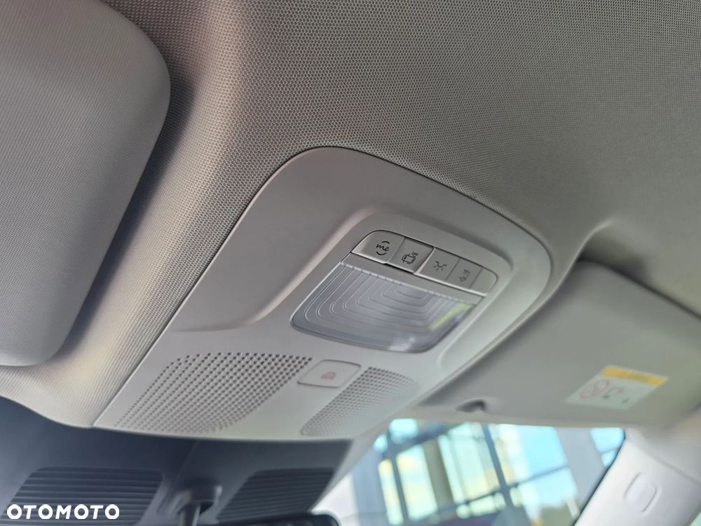 Mercedes-Benz Vito Tourer L1 Pro 9G-Tronic 447.701 - 25