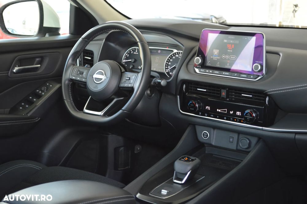 Nissan Qashqai 1.3 l MHEV X-Tronic N-Connecta - 22