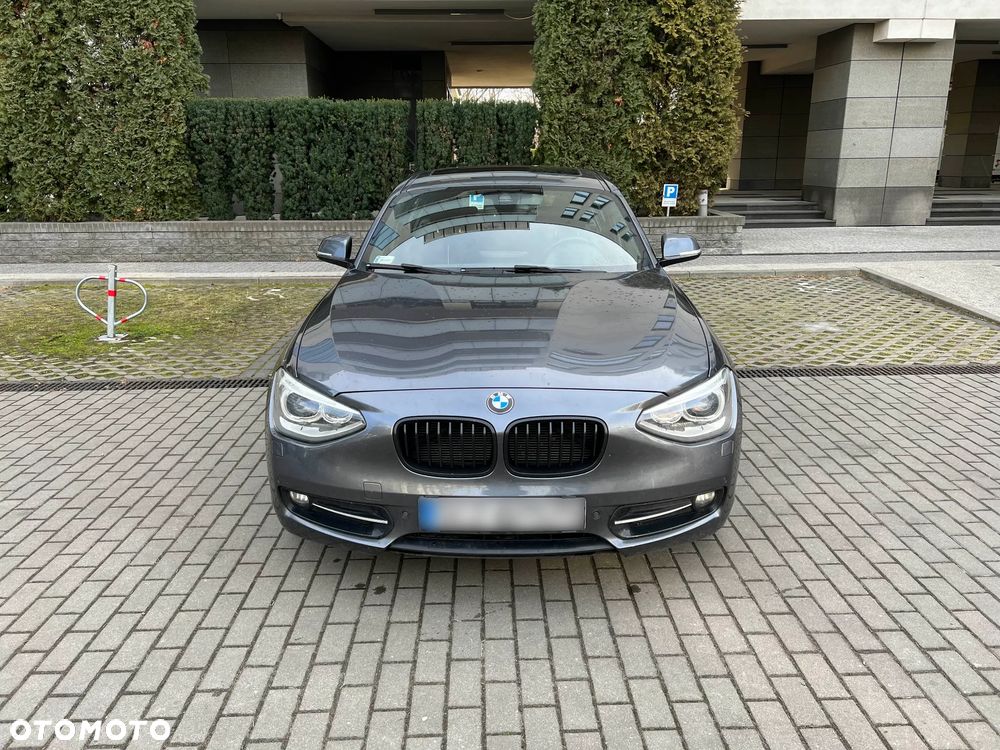 BMW Seria 1 116i Sport Line - 2