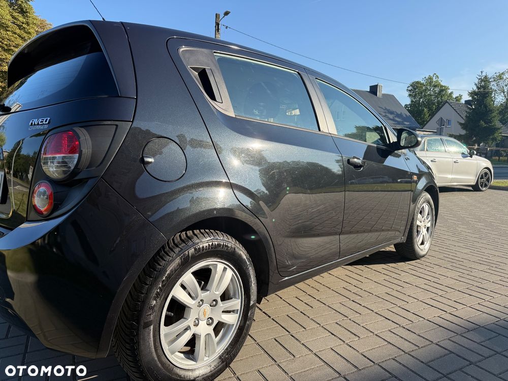 Chevrolet Aveo 1.2 LS+ - 11