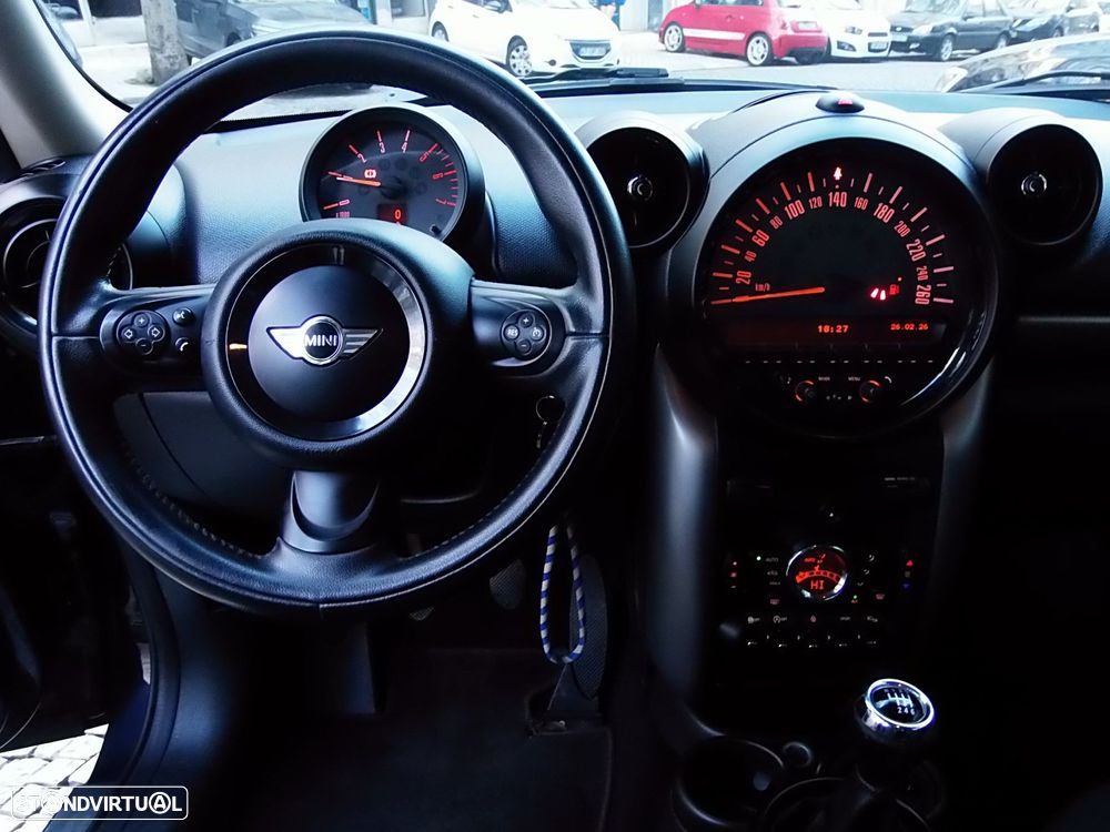 MINI Countryman Cooper D - 29