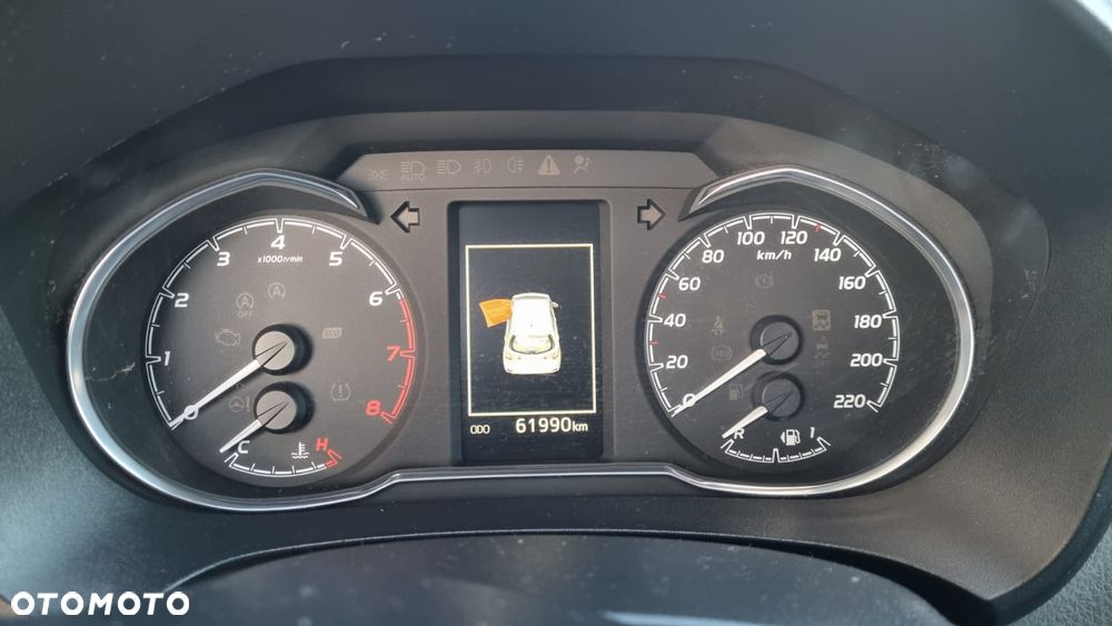 Toyota Yaris 1.5 Premium - 8