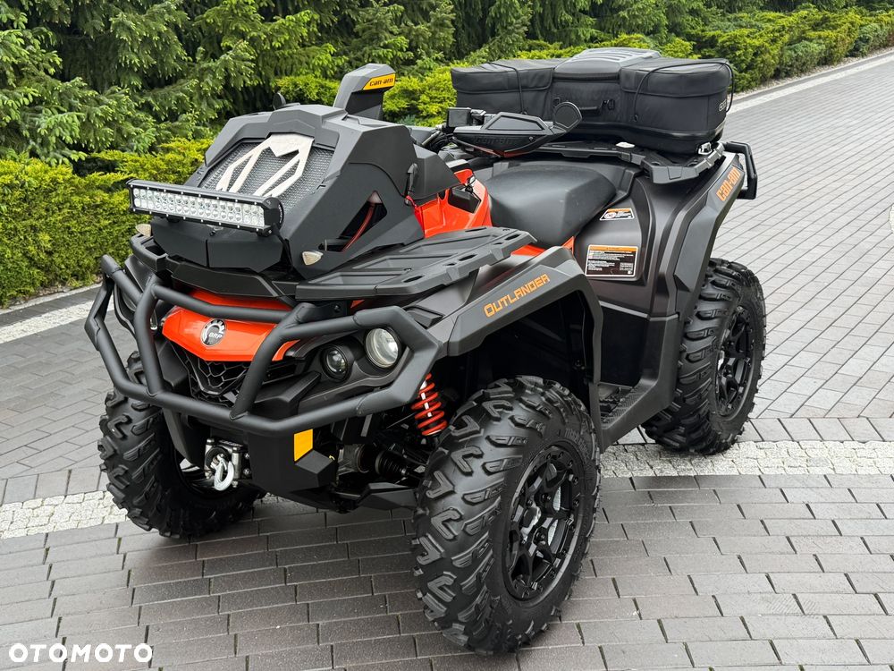 Can-Am Outlander - 2