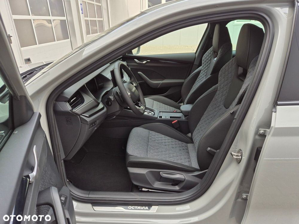 Skoda Octavia 2.0 TDI Sportline DSG - 16