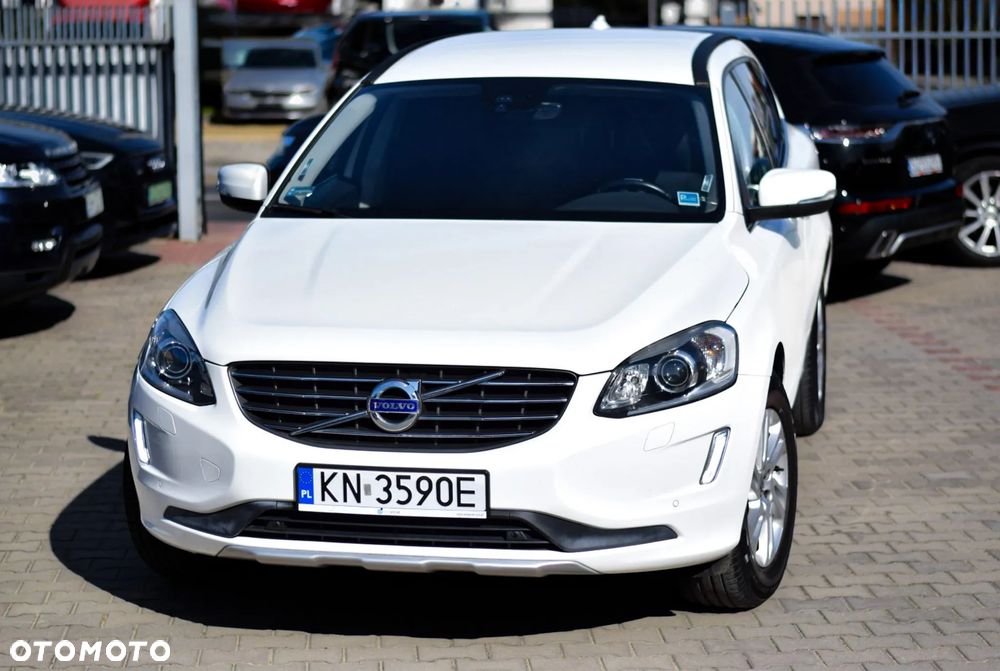 Volvo XC 60 D4 AWD Momentum - 29