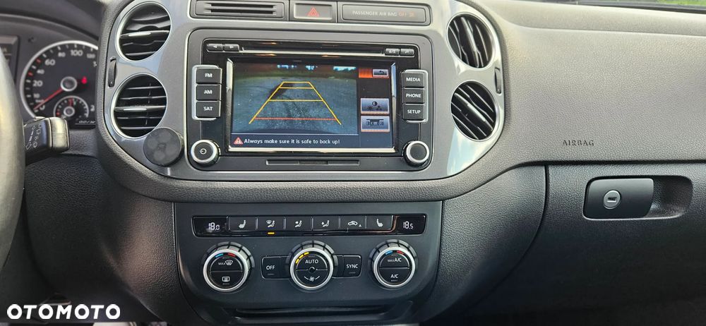 Volkswagen Tiguan - 11