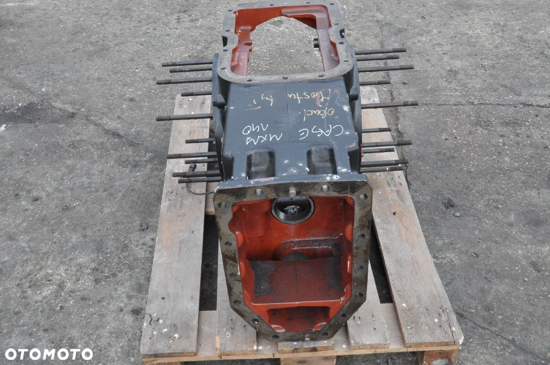 OBUDOWA MOSTU NEW HOLLAND TM  CASE MXM 140 51862869 - 2