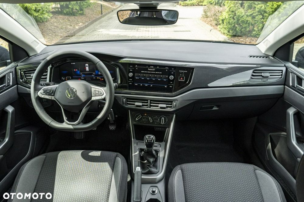 Volkswagen Polo - 18