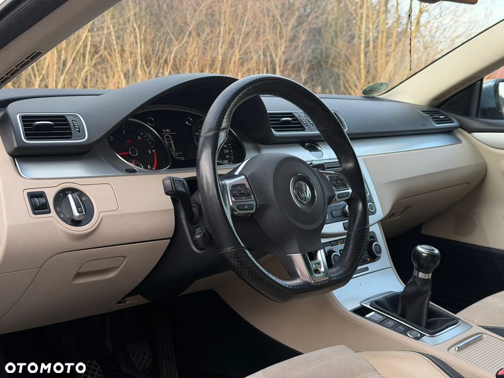 Volkswagen CC 2.0 Blue TDI SCR - 10