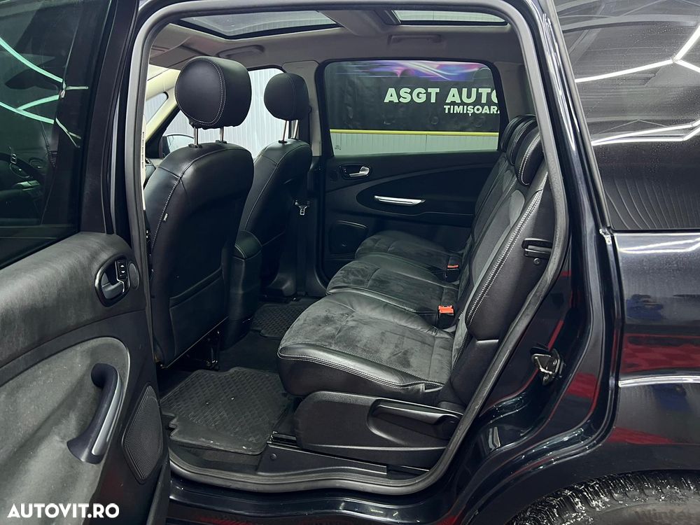 Ford S-Max 2.0 TDCi DPF Aut. Titanium - 13