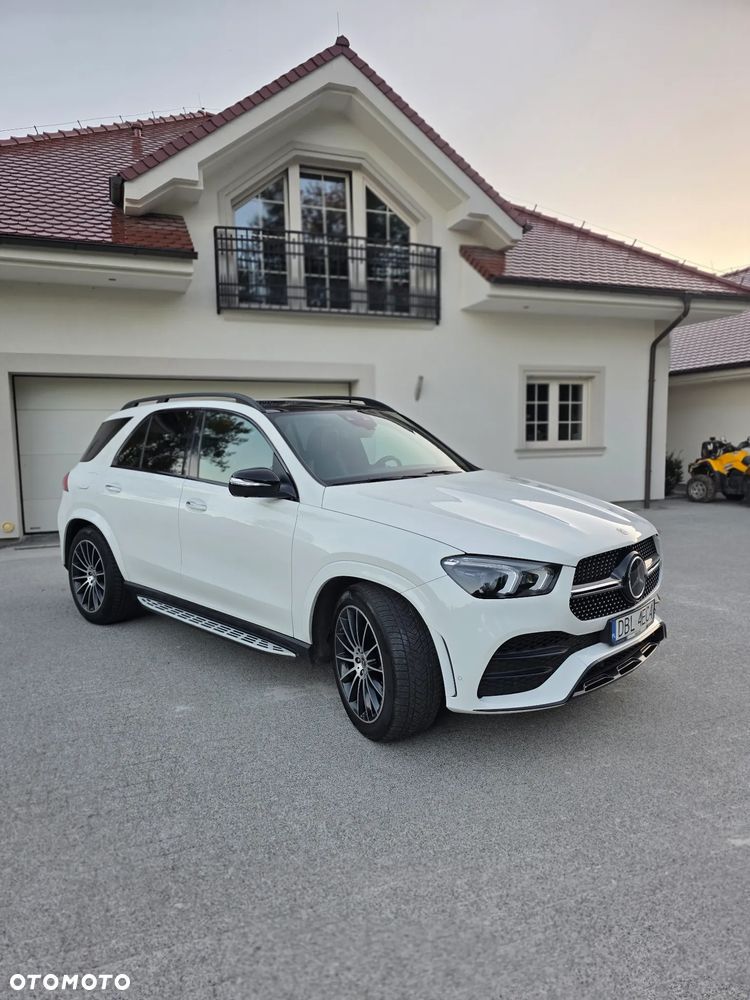 Mercedes-Benz GLE 300 d 4-Matic - 3