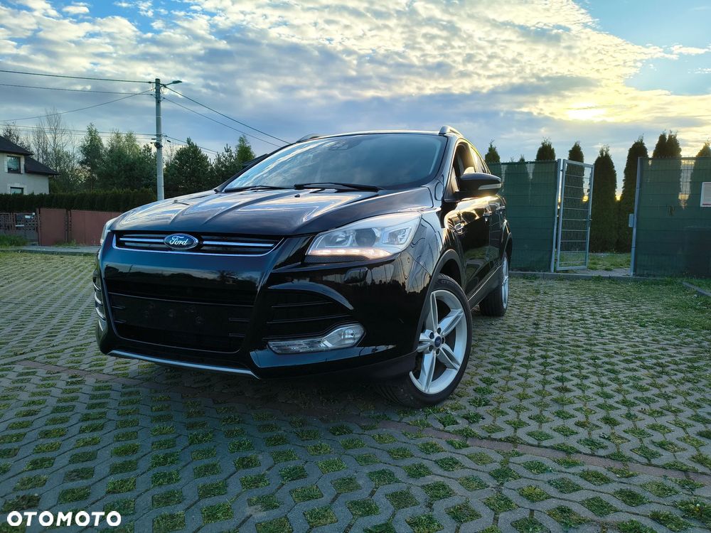 Ford Kuga 2.0 TDCi 4x4 Titanium - 2