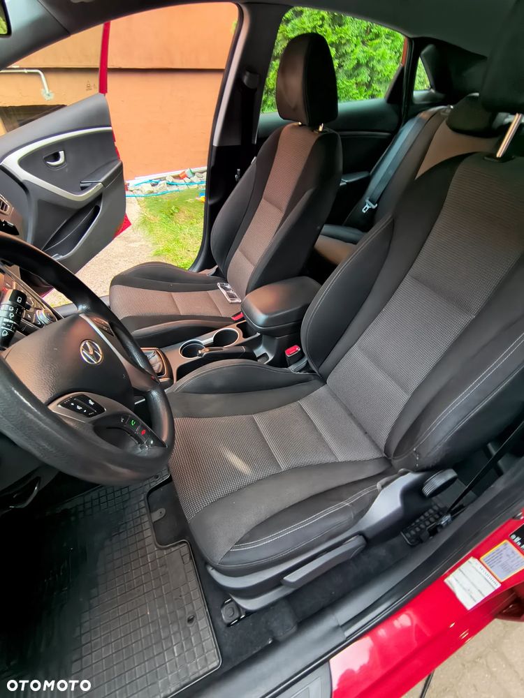 Hyundai i30 1.4 CRDi Classic - 11