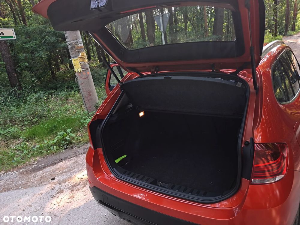 BMW X1 xDrive18d Sport Line - 9
